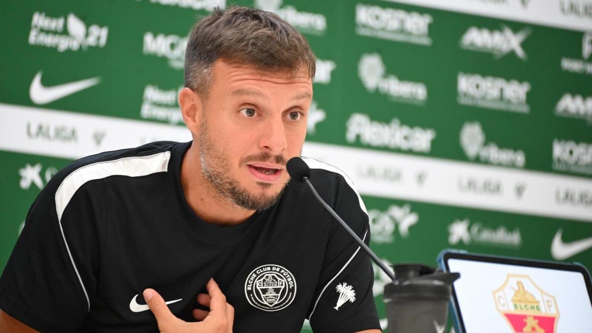 Góc Nhìn Gemwin: HLV Elche Anselmi nói về trận gặp Real Madrid: kiểm soát bóng, hạn chế Mbappe