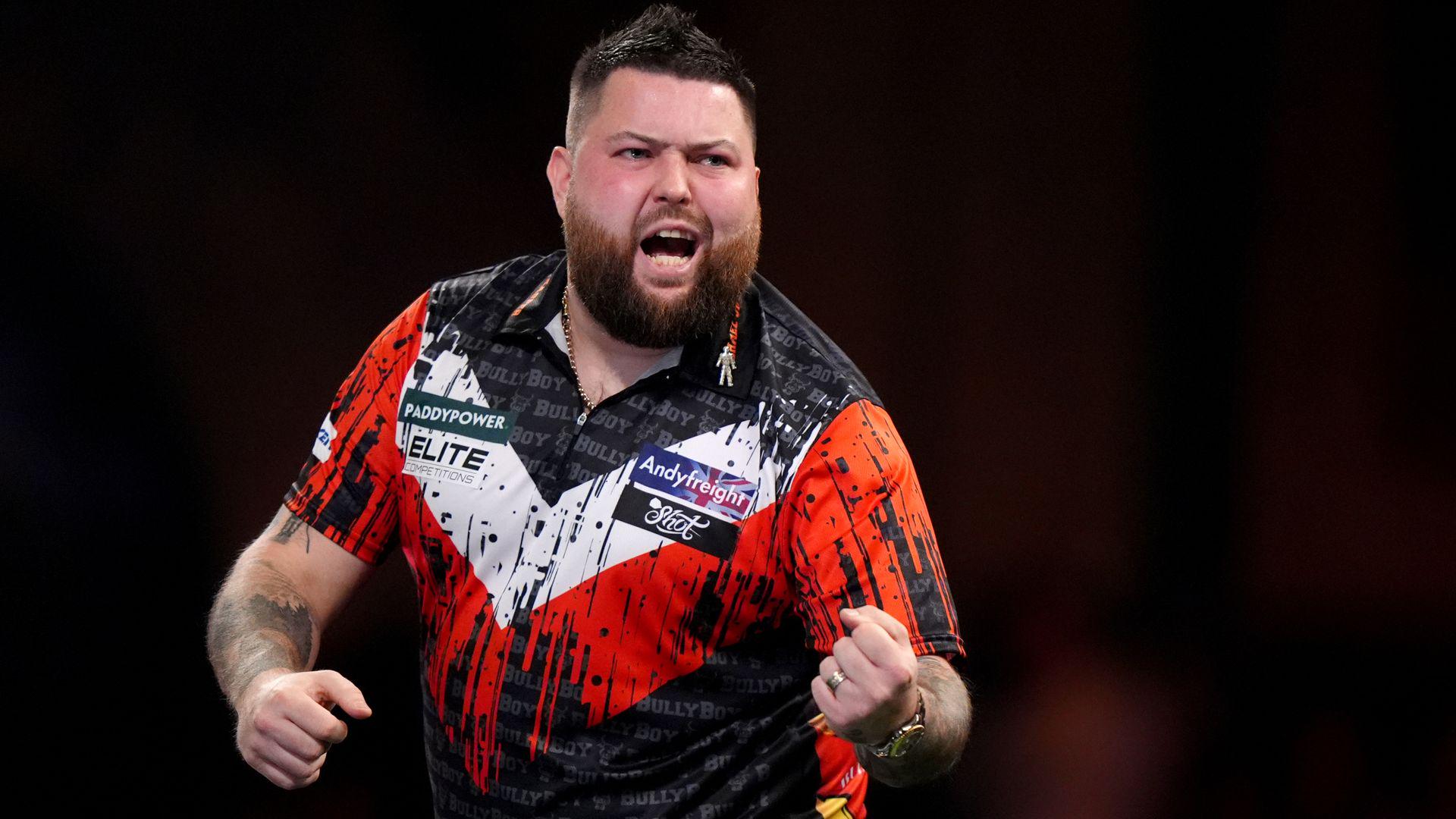 Góc Nhìn Gemwin: Smith lội ngược dòng trước Owen ở vòng một Swiss Darts Open, hứa sẽ tham dự đầy